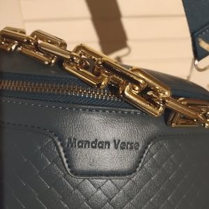 Mandan Verse fanny pack